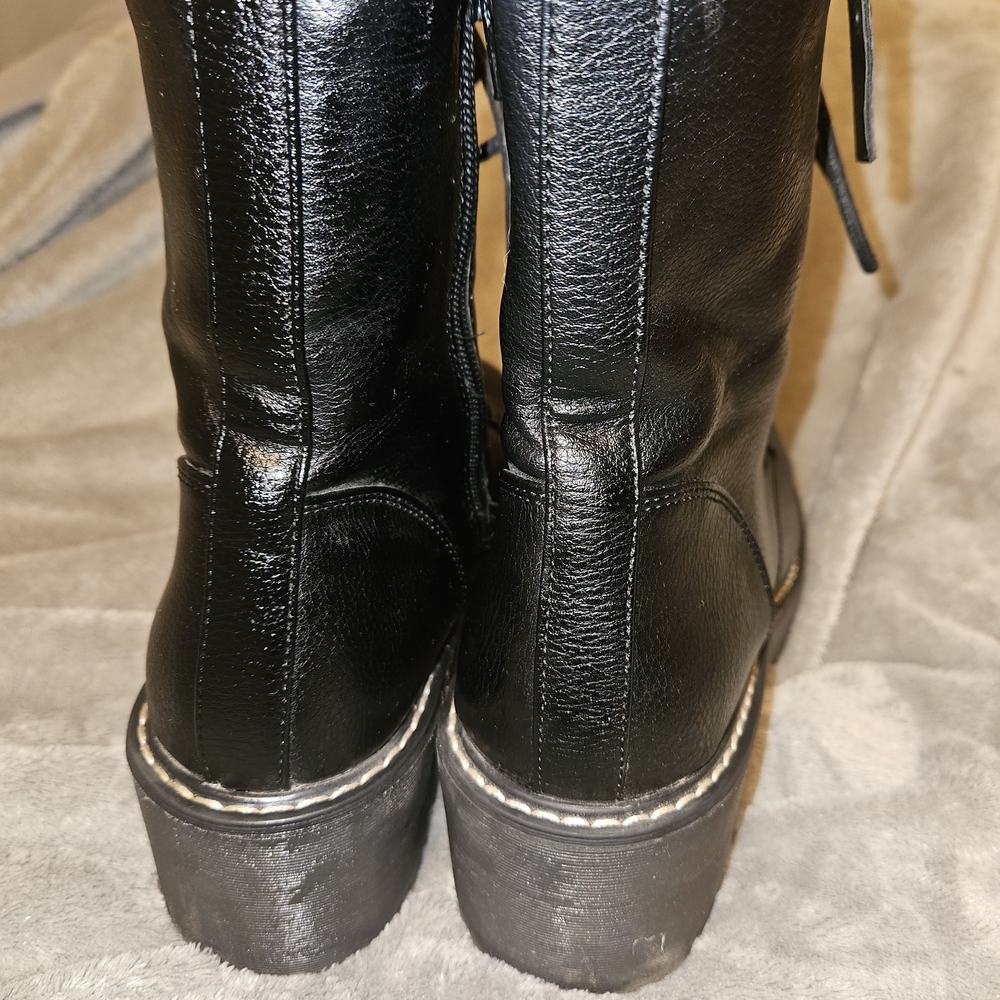 Stylish Black Combat Boots for Women - Picture 3 of 5